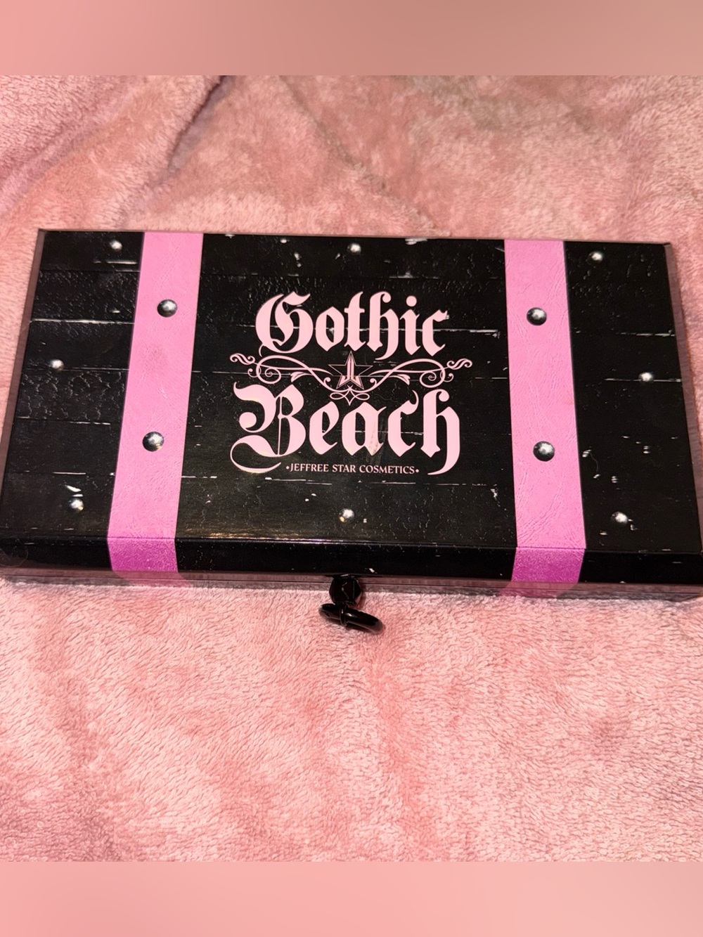 Jeffree Star Gothic Beach Eyeshadow Palette  GUC
